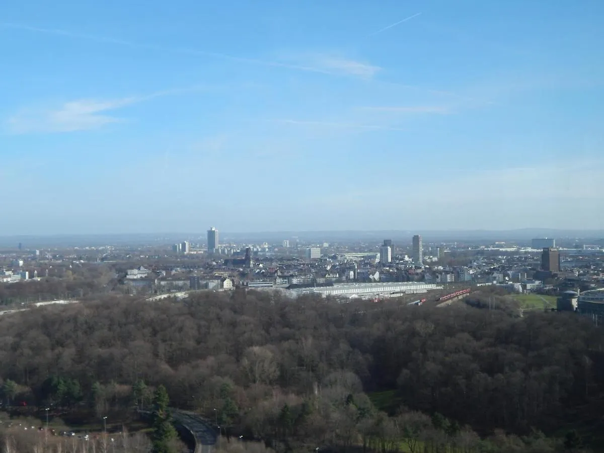 Studio-Apartment, zentral gelegen Keulen Duitsland